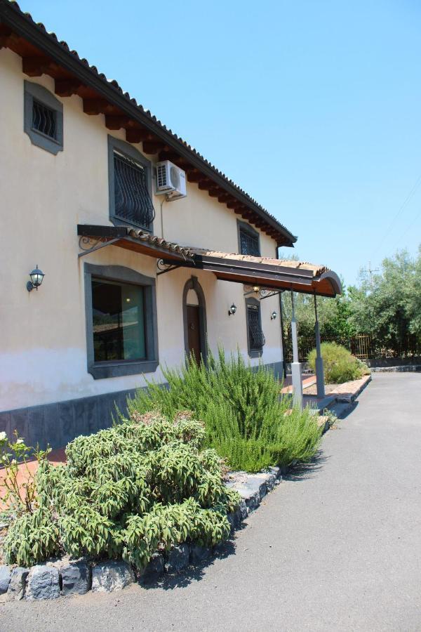 Ranch Simeto Hotell Paterno  Exteriör bild