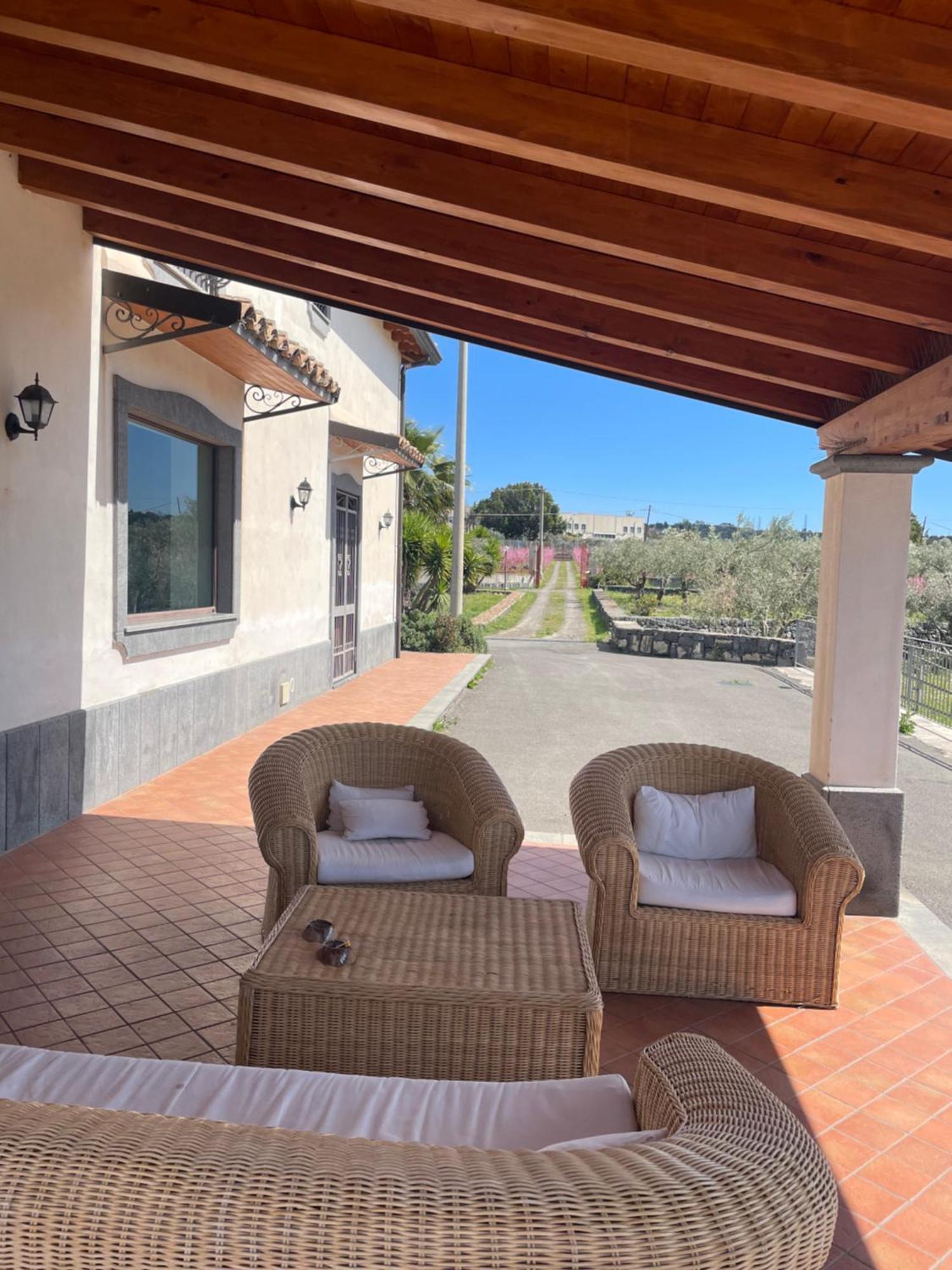 Ranch Simeto Hotell Paterno  Exteriör bild