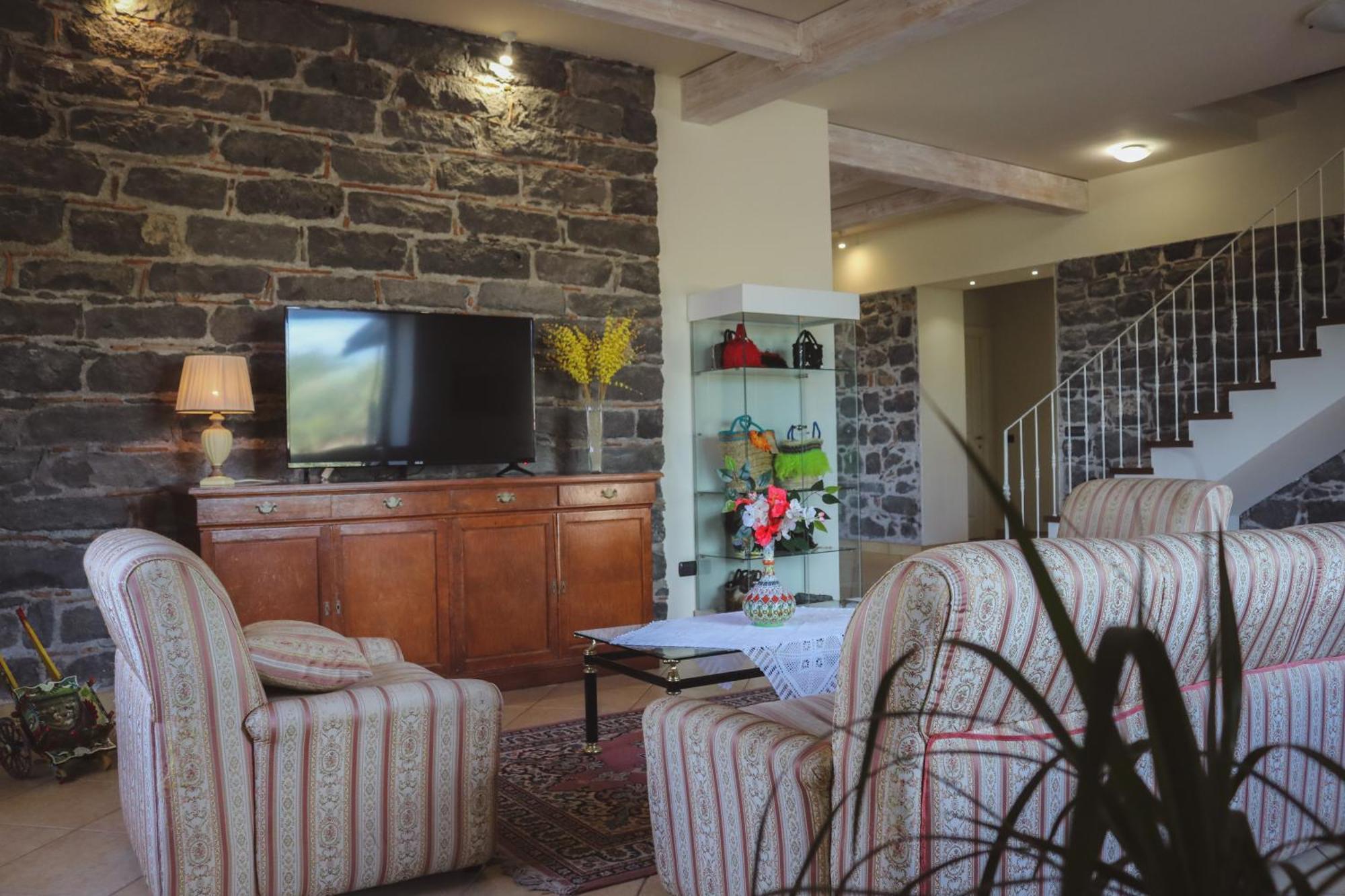 Ranch Simeto Hotell Paterno  Exteriör bild